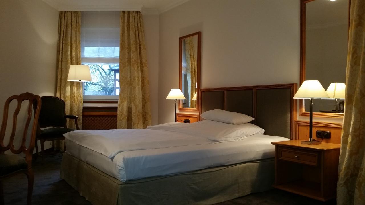 Kleines Hotel Forchheim  Exteriör bild
